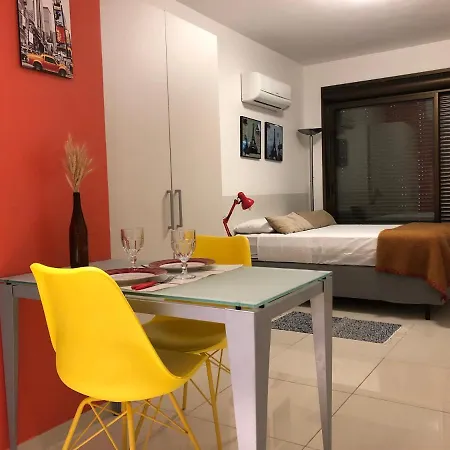 Apartamento Perfeito Casemiro: Key Pickup by Appointment